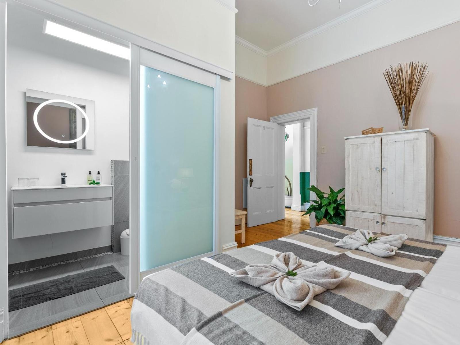 Mediterranean Villa Guesthouse Cape Town Oda fotoğraf